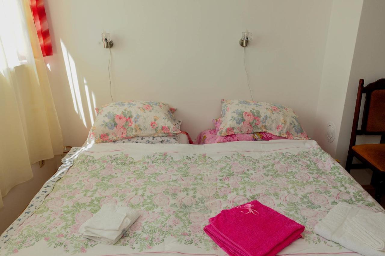 Apartment Daca Stan Belgrad Oda fotoğraf